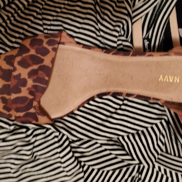 Womens heels leopard print size 11 - Picture 2 of 2